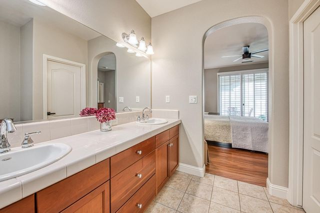 4226 Serena Lane, Clovis, CA 93619