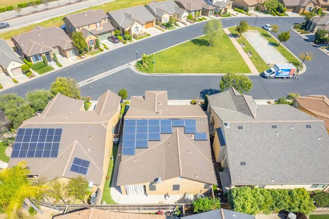 4226 Serena Lane, Clovis, CA 93619