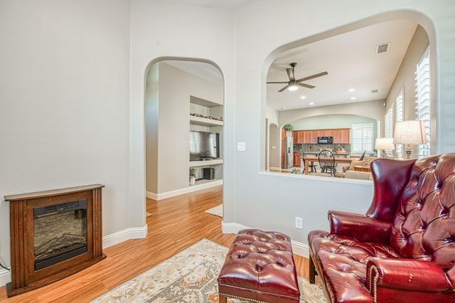 4226 Serena Lane, Clovis, CA 93619