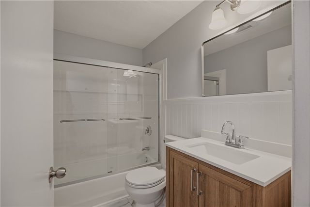19 Flint Corn Road, Portsmouth, RI 02871