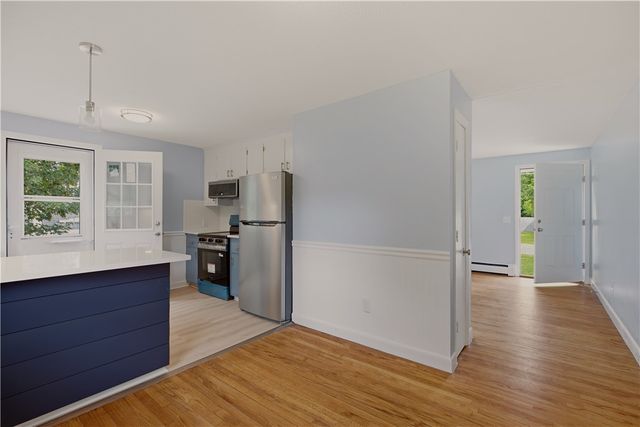 19 Flint Corn Road, Portsmouth, RI 02871