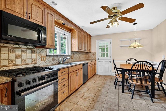 118 BULL RUN RD, Ewing, NJ 08638