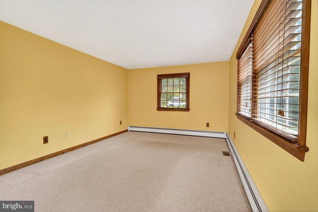 118 BULL RUN RD, Ewing, NJ 08638