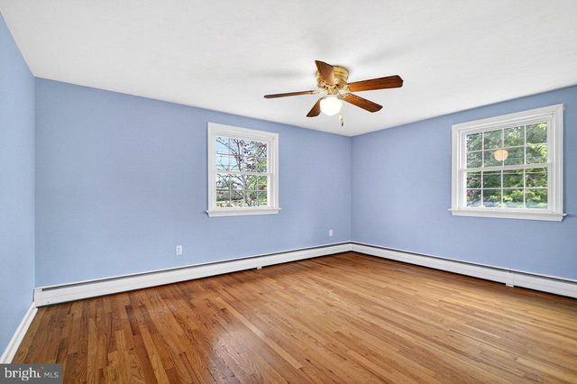 118 BULL RUN RD, Ewing, NJ 08638