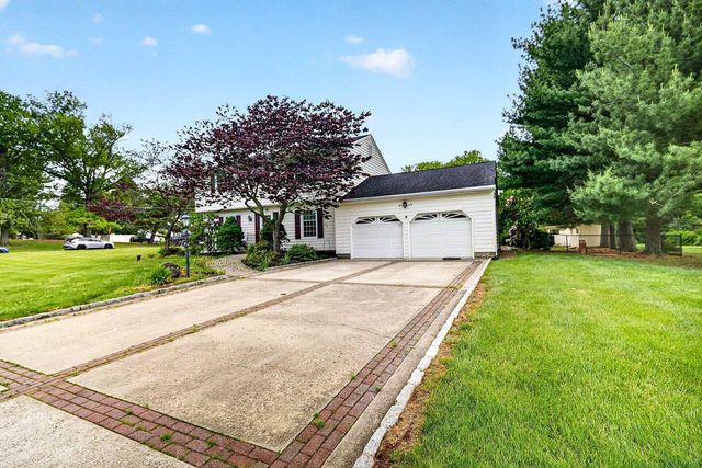 118 BULL RUN RD, Ewing, NJ 08638