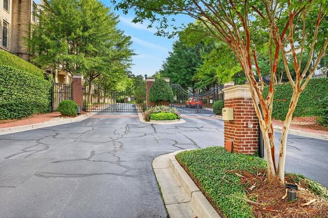3635 E Paces Circle NE 1120, Atlanta, GA 30326