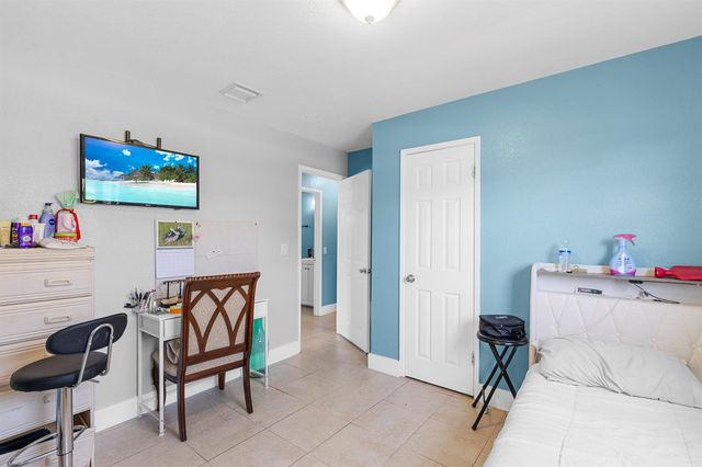 3280 NW 13th Court, Lauderhill, FL 33311