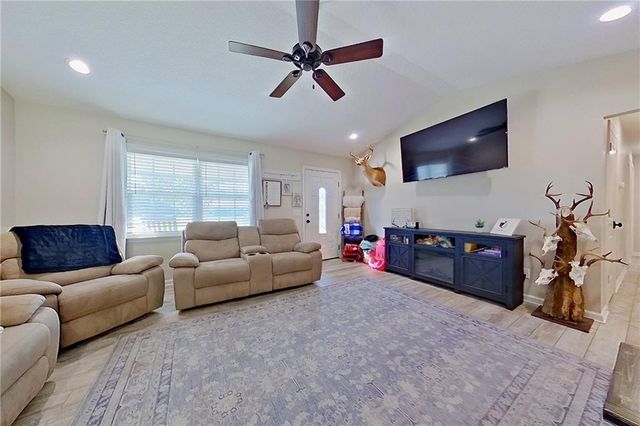 4750 Otter Creek Circle, Blackshear, GA 31516