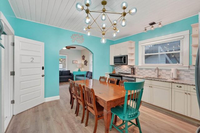 204 PALMETTO STREET, New Smyrna Beach, FL 32168