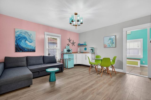 204 PALMETTO STREET, New Smyrna Beach, FL 32168