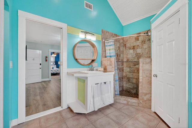 204 PALMETTO STREET, New Smyrna Beach, FL 32168