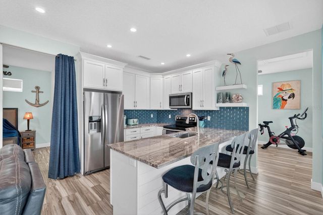 204 PALMETTO STREET, New Smyrna Beach, FL 32168