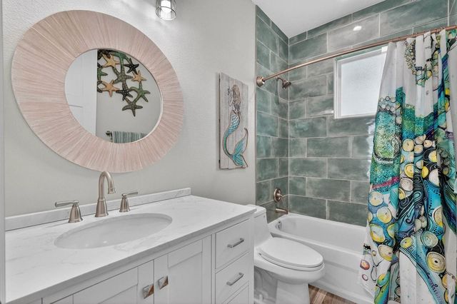 204 PALMETTO STREET, New Smyrna Beach, FL 32168