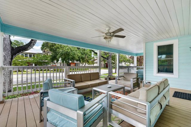 204 PALMETTO STREET, New Smyrna Beach, FL 32168