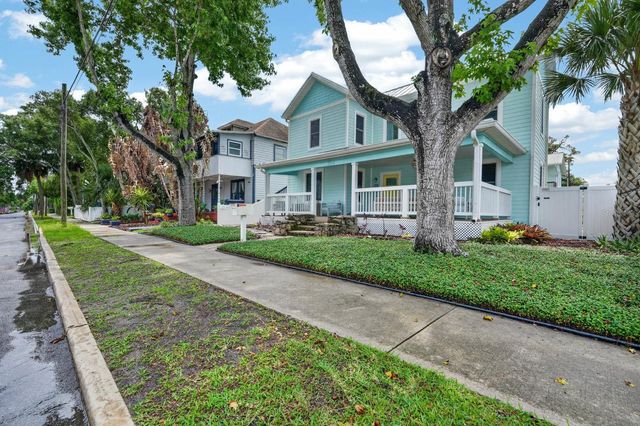 204 PALMETTO STREET, New Smyrna Beach, FL 32168