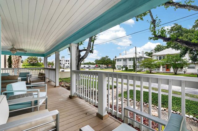 204 PALMETTO STREET, New Smyrna Beach, FL 32168