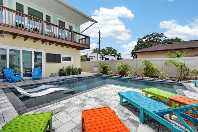 204 PALMETTO STREET, New Smyrna Beach, FL 32168