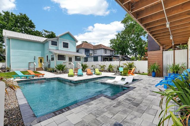 204 PALMETTO STREET, New Smyrna Beach, FL 32168