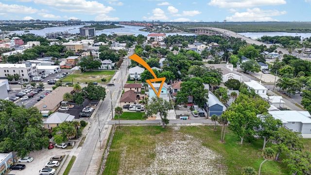 204 PALMETTO STREET, New Smyrna Beach, FL 32168