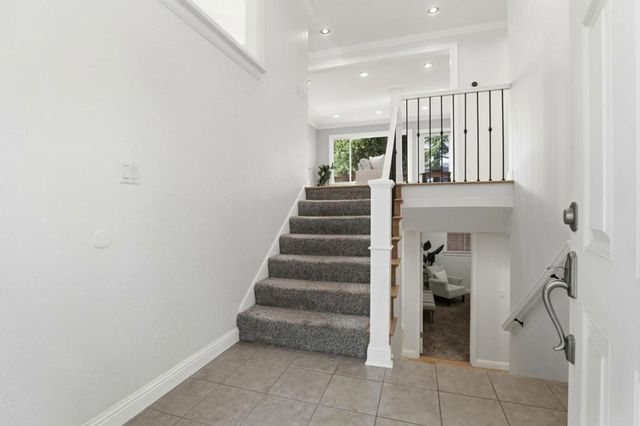 7111 Wooded Lake Drive, San Jose, CA 95120