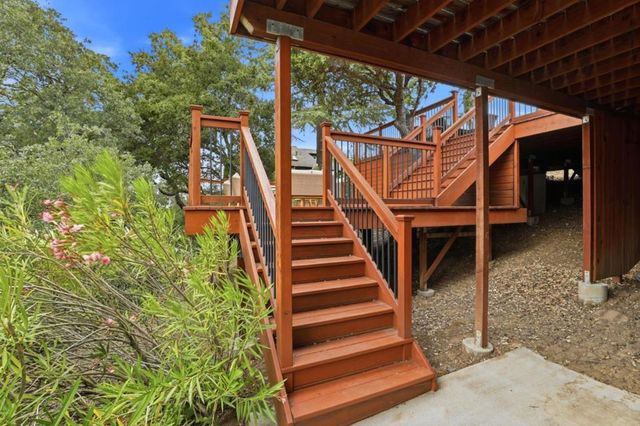 7111 Wooded Lake Drive, San Jose, CA 95120