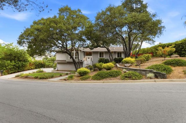 7111 Wooded Lake Drive, San Jose, CA 95120