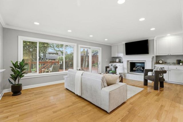 7111 Wooded Lake Drive, San Jose, CA 95120