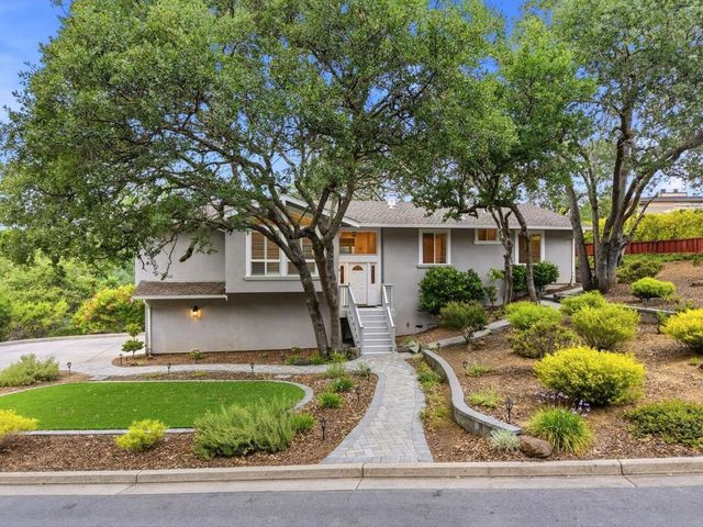 7111 Wooded Lake Drive, San Jose, CA 95120