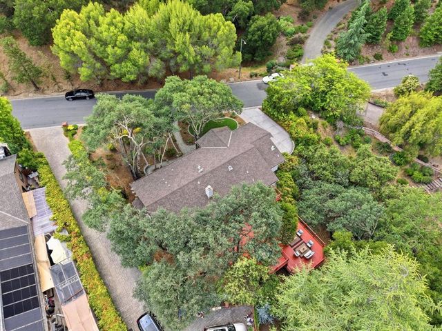 7111 Wooded Lake Drive, San Jose, CA 95120