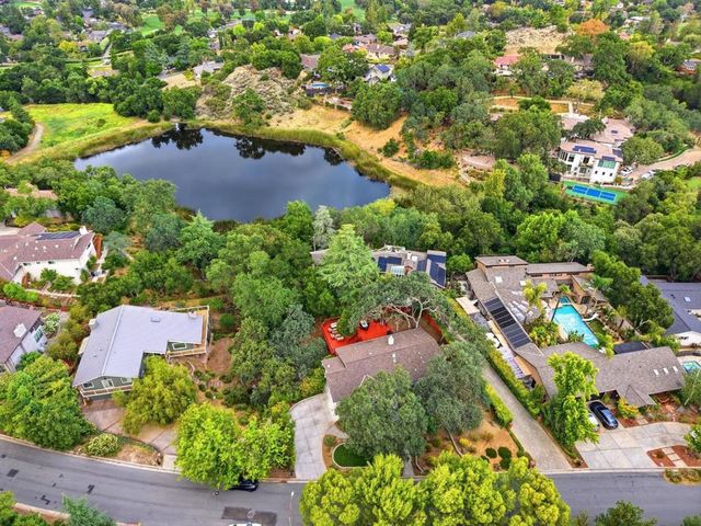 7111 Wooded Lake Drive, San Jose, CA 95120