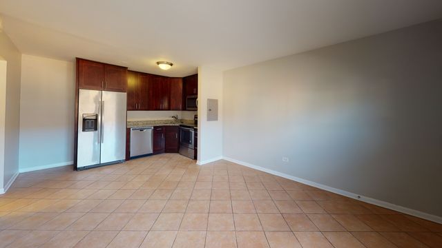 6341 W Belmont Avenue 2R, Chicago, IL 60634