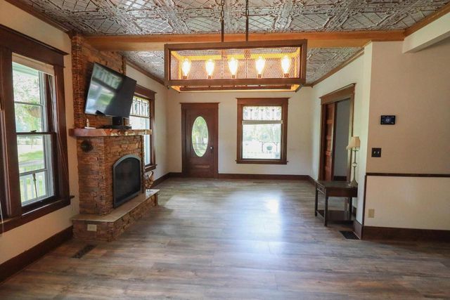 W5381 County Road W, Holmen, WI 54636