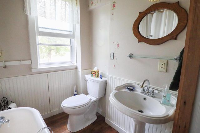 W5381 County Road W, Holmen, WI 54636