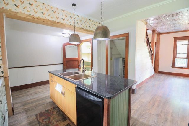 W5381 County Road W, Holmen, WI 54636