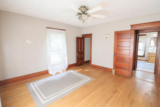 W5381 County Road W, Holmen, WI 54636