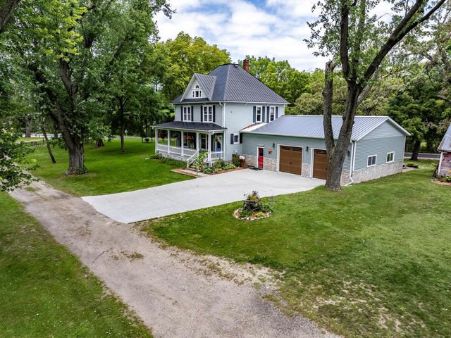 W5381 County Road W, Holmen, WI 54636