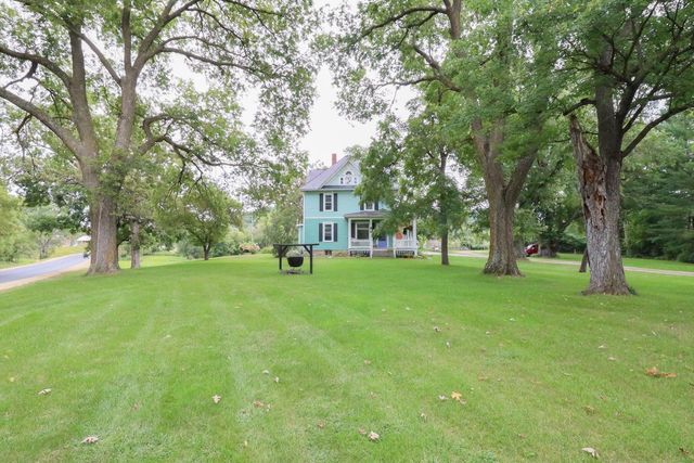 W5381 County Road W, Holmen, WI 54636
