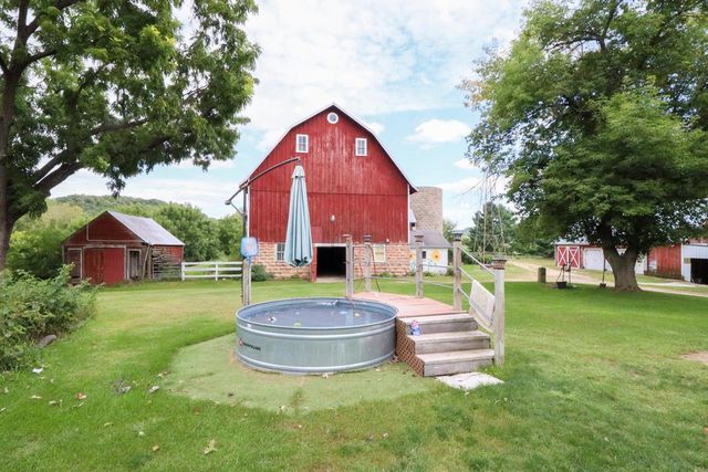 W5381 County Road W, Holmen, WI 54636