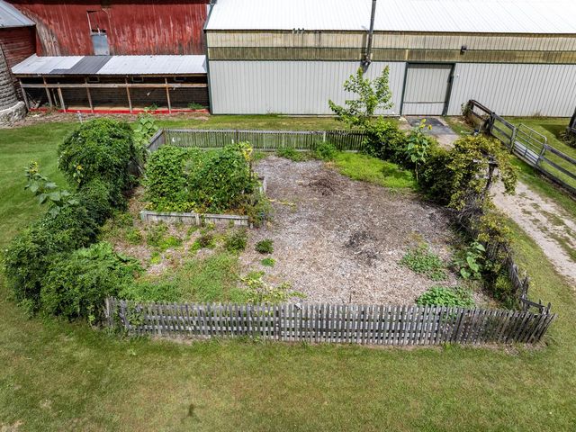 W5381 County Road W, Holmen, WI 54636