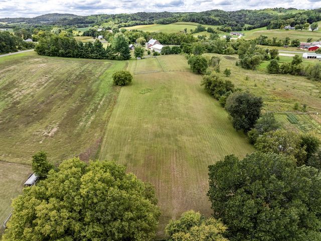 W5381 County Road W, Holmen, WI 54636