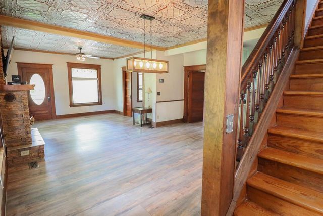 W5381 County Road W, Holmen, WI 54636