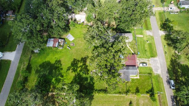 27546 Spanish Oaks Drive, New Caney, TX 77357