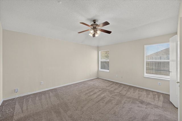 8001 Mourning Dove Dr. Drive, Arlington, TX 76002