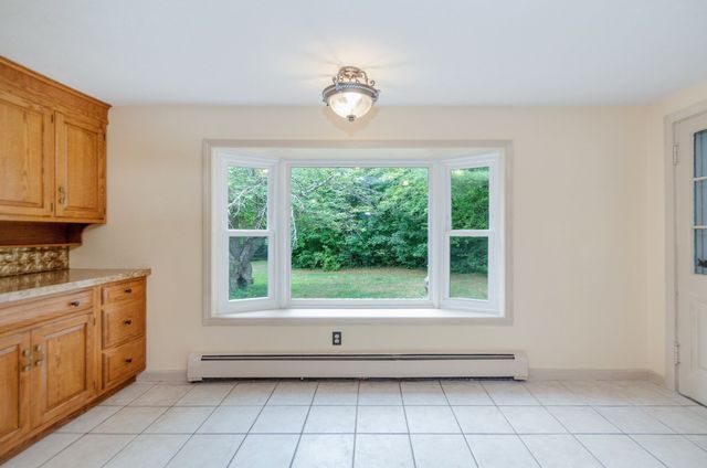 334 High Street, Hanson, MA 02341
