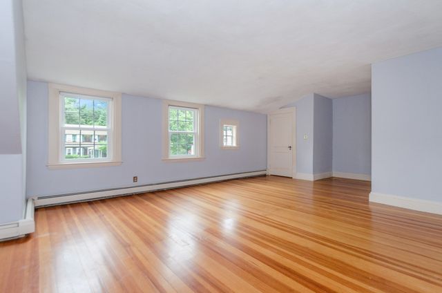 334 High Street, Hanson, MA 02341