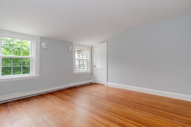 334 High Street, Hanson, MA 02341