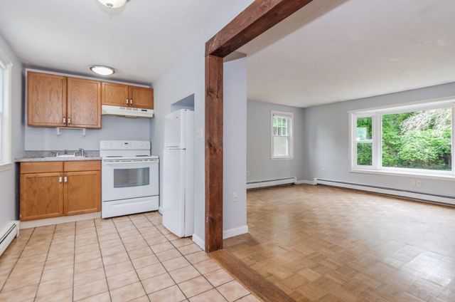 334 High Street, Hanson, MA 02341