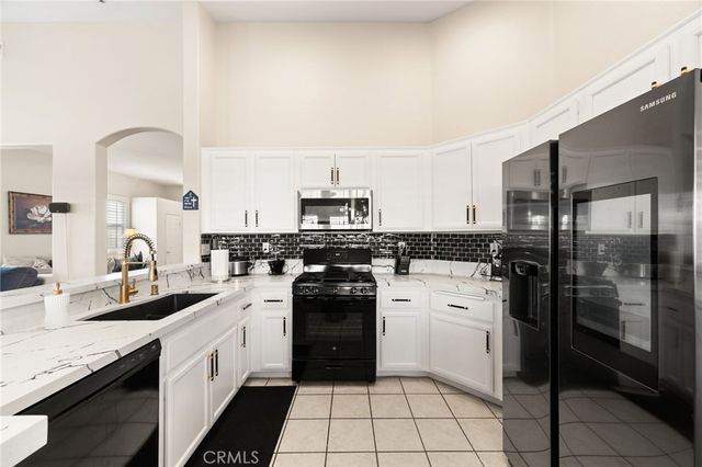 27195 Celtic, Menifee, CA 92585