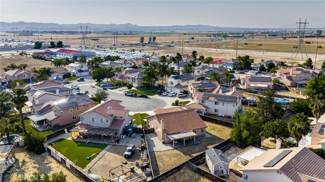 27195 Celtic, Menifee, CA 92585