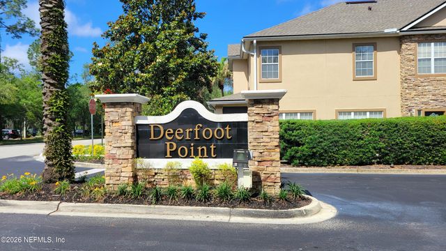 7261 DEERFOOT POINT Circle 14-1, Jacksonville, FL 32256